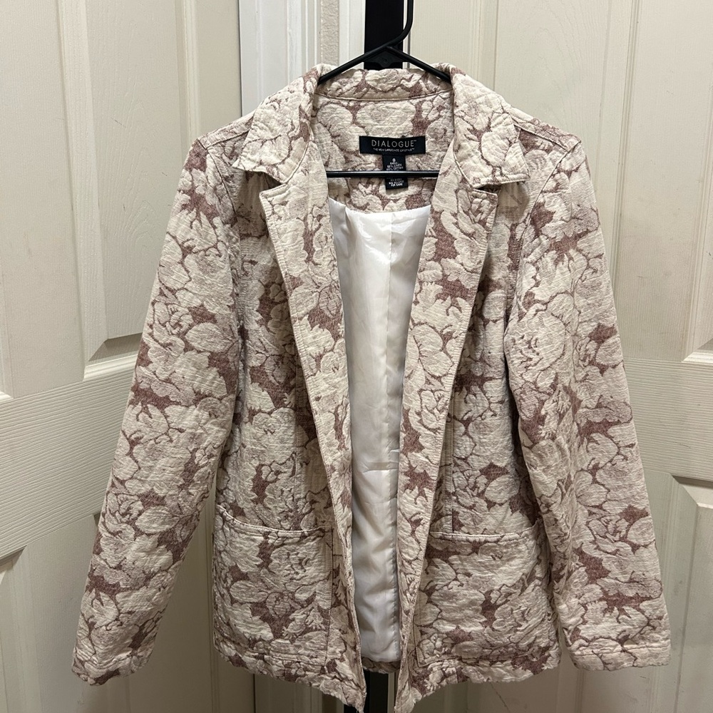 Dialogue Women's Floral Blazer - Cream and Brown